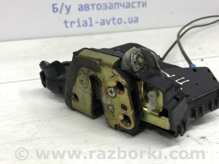 ФОТО Замок двери передний правый для Toyota Avensis T250 (02.2003-10.2009) Киев