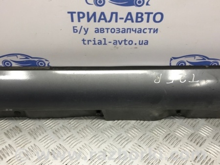 ФОТО Накладка порога внешняя правая для Toyota Avensis T250 (02.2003-10.2009) Киев