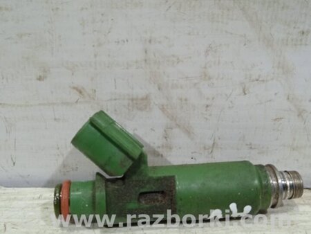ФОТО Форсунка топливная для Toyota Avensis T250 (02.2003-10.2009) Киев