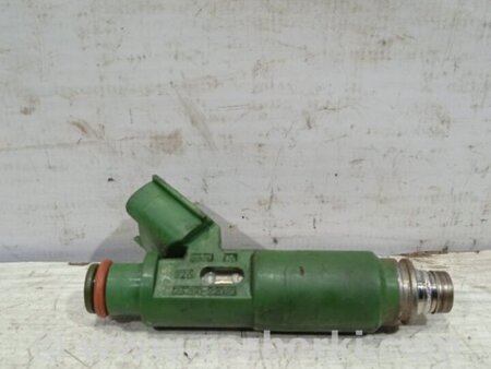 ФОТО Форсунка топливная для Toyota Avensis T250 (02.2003-10.2009) Киев