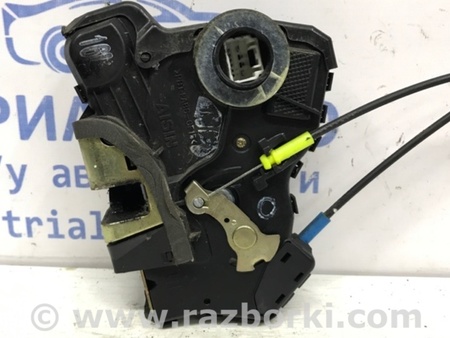 ФОТО Замок двери передний левый для Toyota Avensis T250 (02.2003-10.2009) Киев