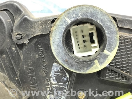 ФОТО Замок двери передний левый для Toyota Avensis T250 (02.2003-10.2009) Киев