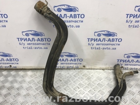 ФОТО Горловина заливная для Toyota Avensis T250 (02.2003-10.2009) Киев