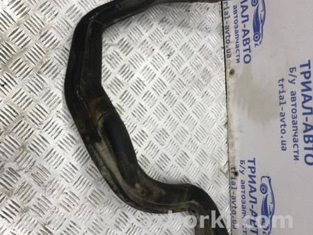 ФОТО Горловина заливная для Toyota Avensis T250 (02.2003-10.2009) Киев