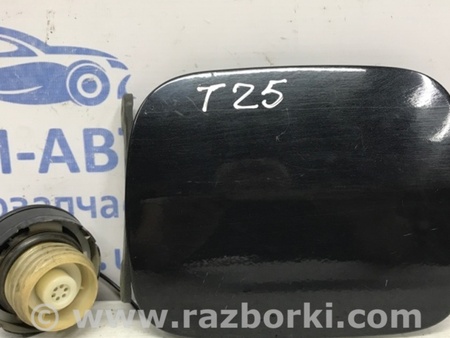 ФОТО Лючок бака для Toyota Avensis T250 (02.2003-10.2009) Киев