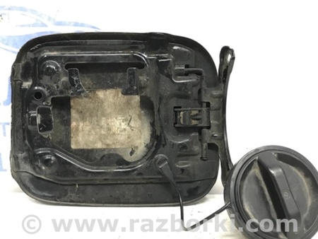 ФОТО Лючок бака для Toyota Avensis T250 (02.2003-10.2009) Киев