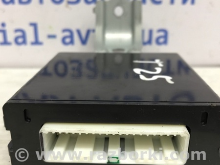 ФОТО Блок управлеения противоугонной системой для Toyota Avensis T250 (02.2003-10.2009) Киев