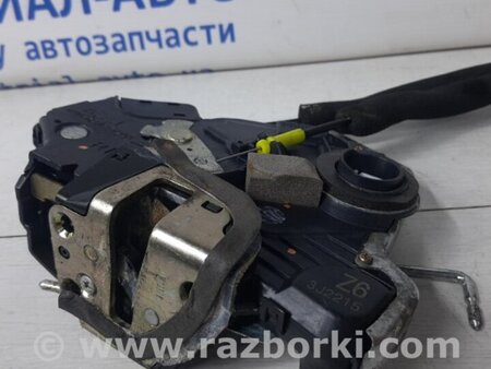 ФОТО Замок двери передний правый для Toyota Land Cruiser Prado 120 Киев
