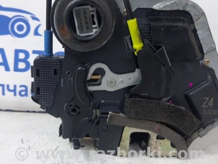 ФОТО Замок двери задний правый для Toyota Land Cruiser Prado 120 Киев