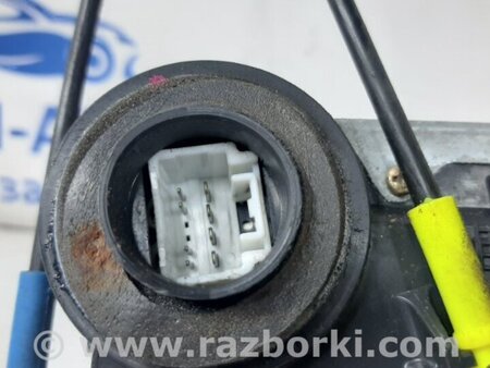 ФОТО Замок двери задний правый для Toyota Land Cruiser Prado 120 Киев