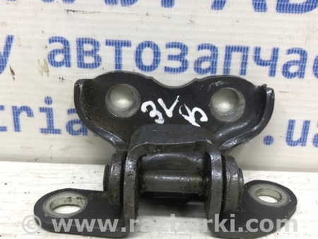 ФОТО Петля двери задней левой верхняя для Toyota Avensis T250 (02.2003-10.2009) Киев