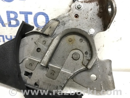 ФОТО Ручка ручника для Toyota Avensis T250 (02.2003-10.2009) Киев