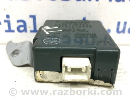 ФОТО Блок управления центральным замком для Toyota Land Cruiser Prado 120 Киев