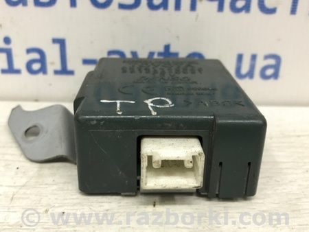 ФОТО Блок управления центральным замком для Toyota Land Cruiser Prado 120 Киев