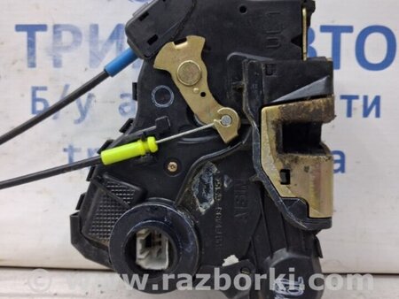 ФОТО Замок двери передний левый для Toyota Avensis T250 (02.2003-10.2009) Киев