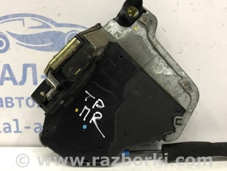 ФОТО Замок двери передний правый для Toyota Land Cruiser Prado 120 Киев