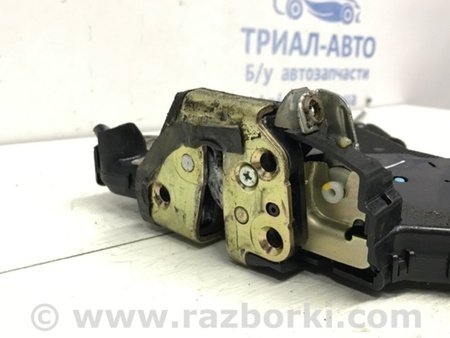 ФОТО Замок двери передний правый для Toyota Land Cruiser Prado 120 Киев