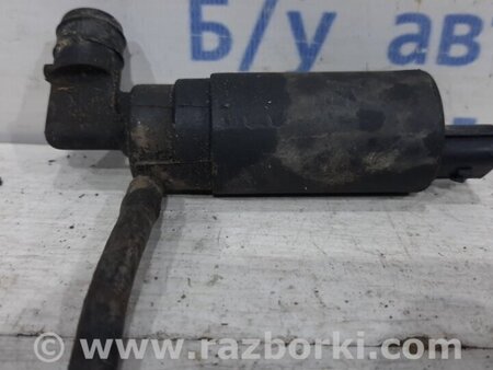ФОТО Насос омывателя стекла для Toyota Avensis T250 (02.2003-10.2009) Киев