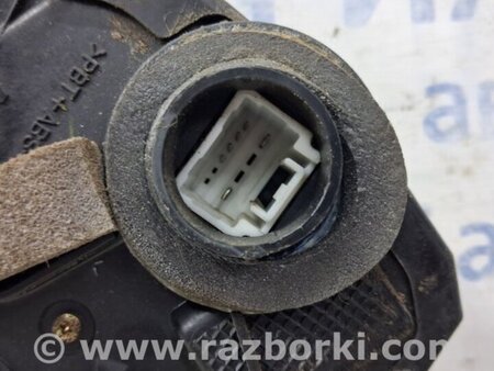 ФОТО Замок двери передний левый для Toyota Land Cruiser Prado 120 Киев