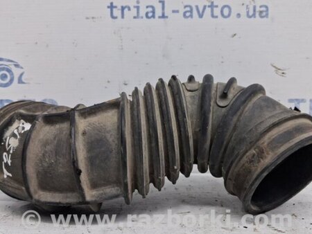 ФОТО Патрубок воздушного фильтра для Toyota Avensis T250 (02.2003-10.2009) Киев