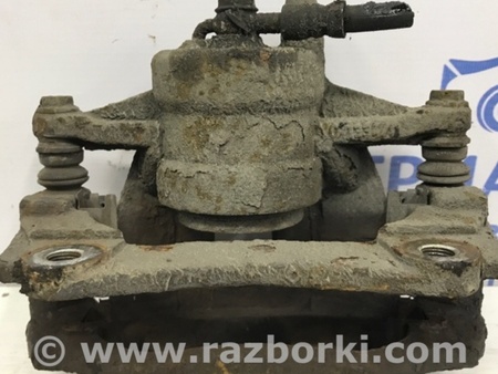 ФОТО Суппорт передний правый для Toyota Avensis T250 (02.2003-10.2009) Киев