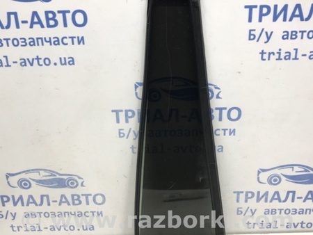 ФОТО Стекло двери задней правой (форточка) для Toyota Land Cruiser Prado 120 Киев