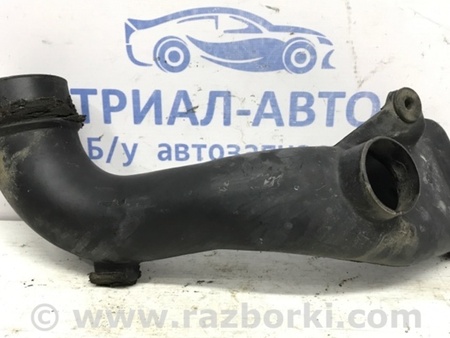 ФОТО Воздухозаборник для Toyota Avensis T250 (02.2003-10.2009) Киев