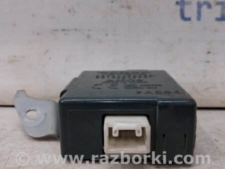 ФОТО Блок управления центральным замком для Toyota Land Cruiser Prado 120 Київ