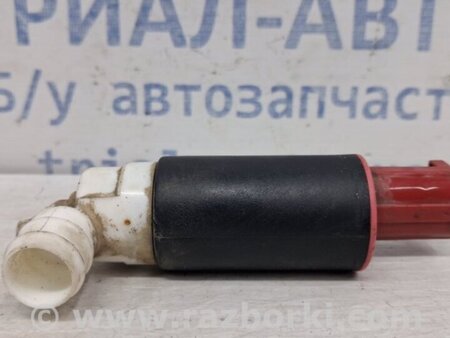 ФОТО Насос омывателя стекла для Toyota Avensis T250 (02.2003-10.2009) Киев