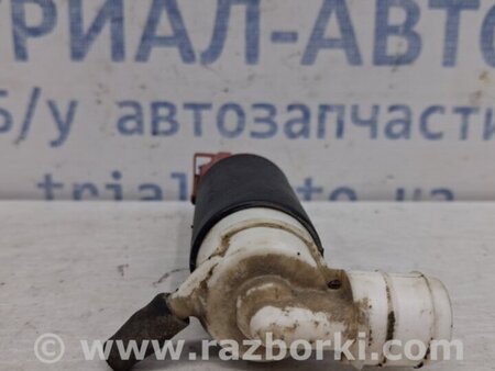 ФОТО Насос омывателя стекла для Toyota Avensis T250 (02.2003-10.2009) Киев