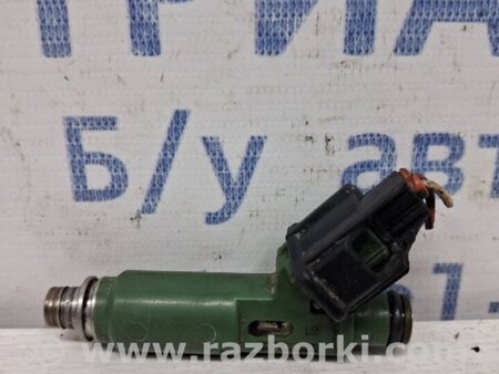 ФОТО Форсунка топливная для Toyota Avensis T250 (02.2003-10.2009) Киев
