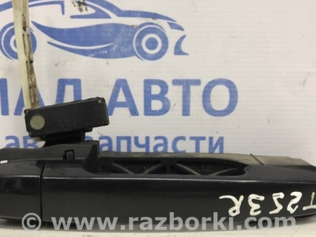 ФОТО Ручка двери внешняя задняя правая для Toyota Avensis T250 (02.2003-10.2009) Киев