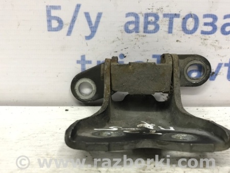 ФОТО Петля двери передней правой для Toyota Avensis T250 (02.2003-10.2009) Киев