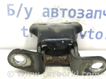 ФОТО Петля двери передней правой для Toyota Avensis T250 (02.2003-10.2009) Киев