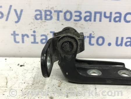 ФОТО Петля двери задней левой для Toyota Avensis T250 (02.2003-10.2009) Киев