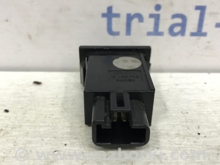 ФОТО Кнопки управления для Toyota Avensis T250 (02.2003-10.2009) Киев