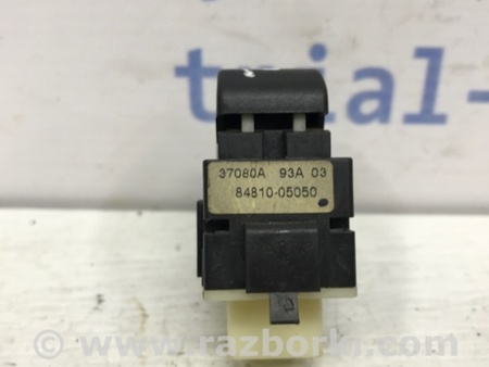 ФОТО Кнопка стеклоподъемника для Toyota Avensis T250 (02.2003-10.2009) Київ