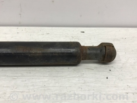 ФОТО Амортизатор крышки багажника для Toyota Avensis T250 (02.2003-10.2009) Киев