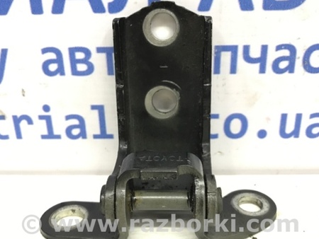 ФОТО Петля двери задней правой для Toyota Avensis T250 (02.2003-10.2009) Киев