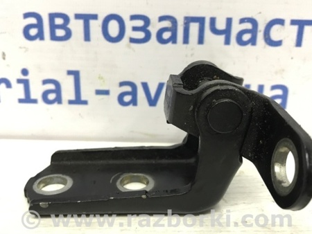 ФОТО Петля двери задней правой для Toyota Avensis T250 (02.2003-10.2009) Киев