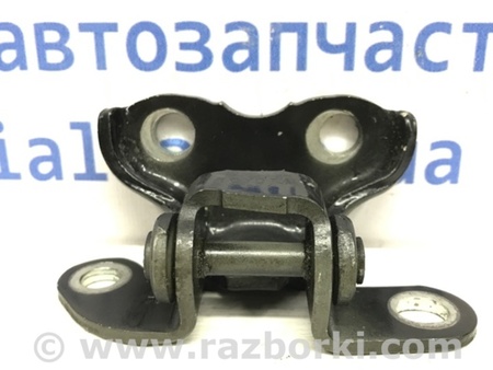ФОТО Петля двери задней правой для Toyota Avensis T250 (02.2003-10.2009) Киев