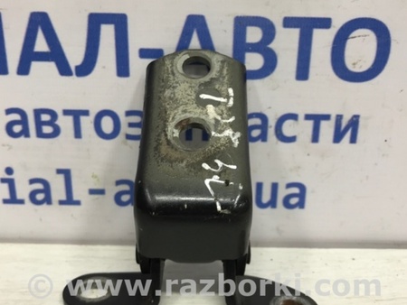 ФОТО Петля двери задней левой для Toyota Avensis T250 (02.2003-10.2009) Киев