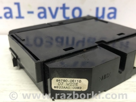ФОТО Кнопка подогрева для Toyota Avensis T250 (02.2003-10.2009) Киев