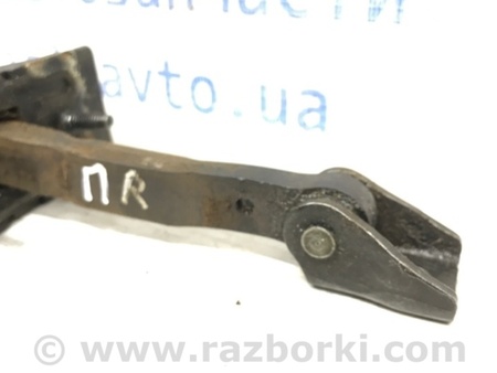 ФОТО Ограничитель двери передний правый для Toyota Avensis T250 (02.2003-10.2009) Киев