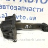 Ограничитель двери передний правый Toyota Avensis T250 (02.2003-10.2009)