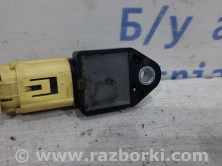 ФОТО Датчик удара для Toyota Avensis T250 (02.2003-10.2009) Киев
