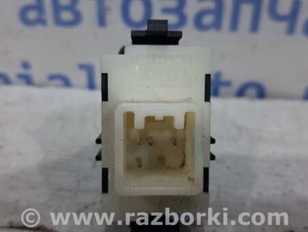 ФОТО Кнопка стеклоподъемника для Toyota Avensis T250 (02.2003-10.2009) Київ