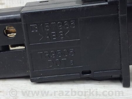 ФОТО Кнопка аварийки для Toyota Avensis T250 (02.2003-10.2009) Київ