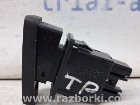 ФОТО Кнопка аварийки для Toyota Land Cruiser Prado 120 Киев