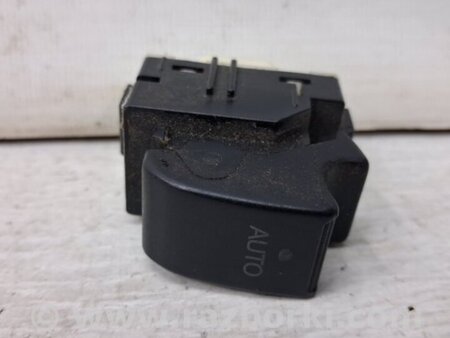 ФОТО Кнопка стеклоподъемника для Toyota Avensis T250 (02.2003-10.2009) Київ